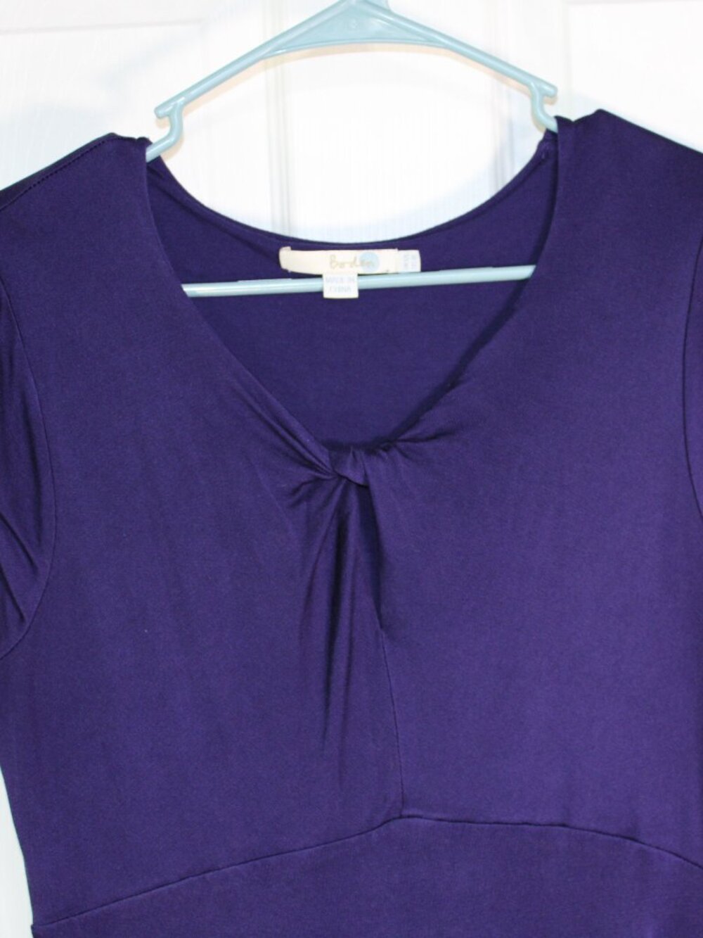 Boden Women's 8L Purple Midi-Length Twisted Front Keyhole Neckline Dress - Picture 2 of 13